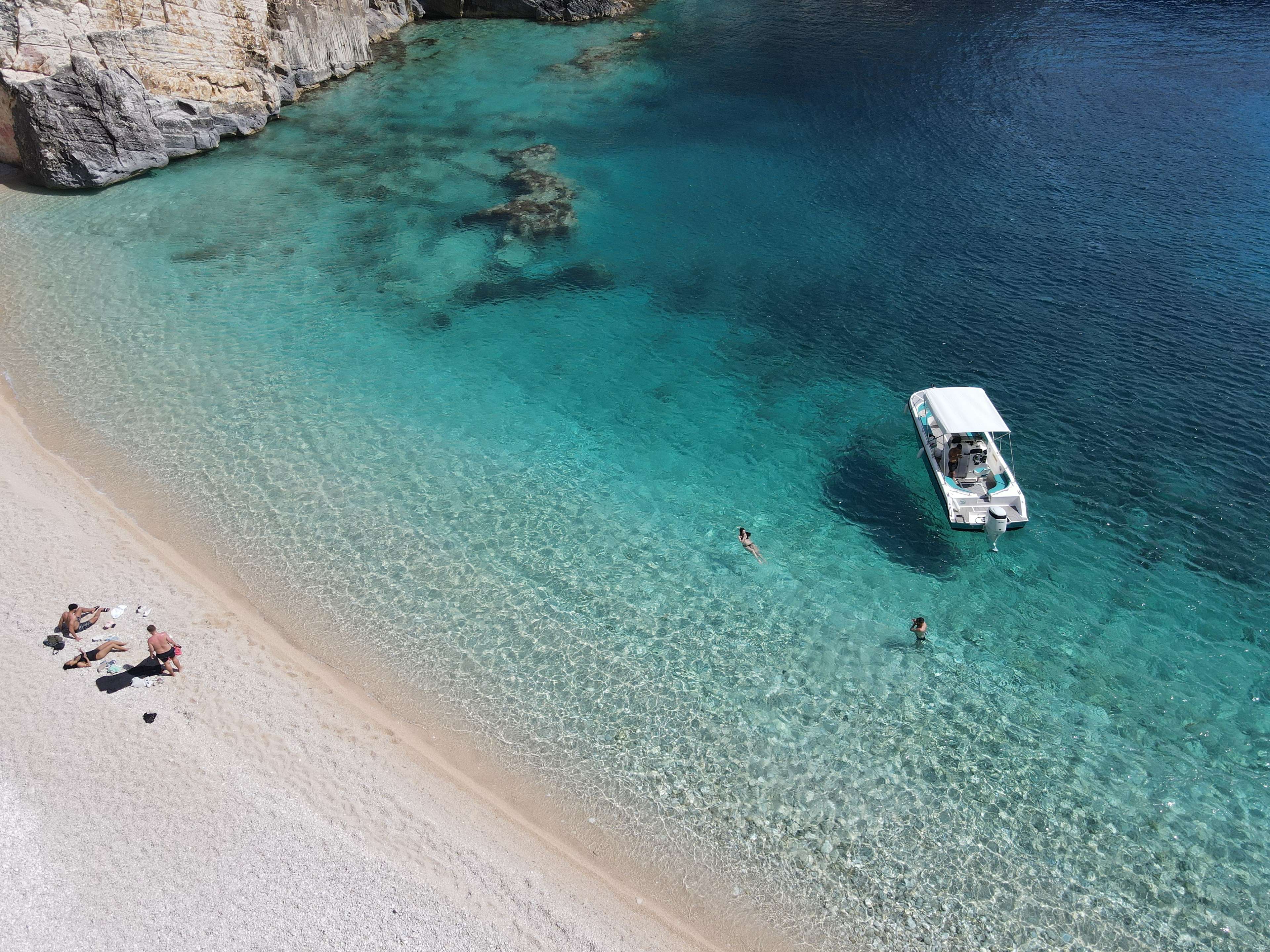 The Gramma Bay Tour